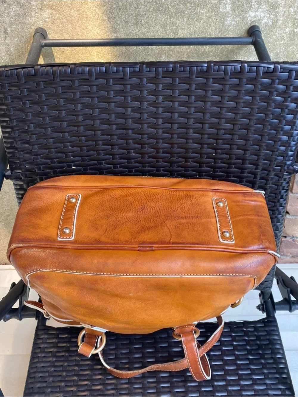 Vintage Dooney&Bourke Florentino Edge Shopper in English Tan